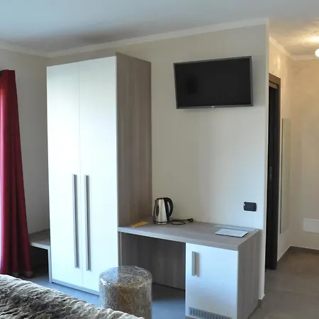 Le Clos D'anbot Guest house