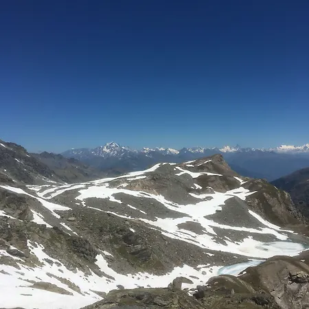 Le Clos D'anbot 게스트하우스