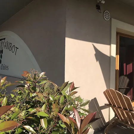 게스트하우스 Le Clos D'anbot 카르벤소드